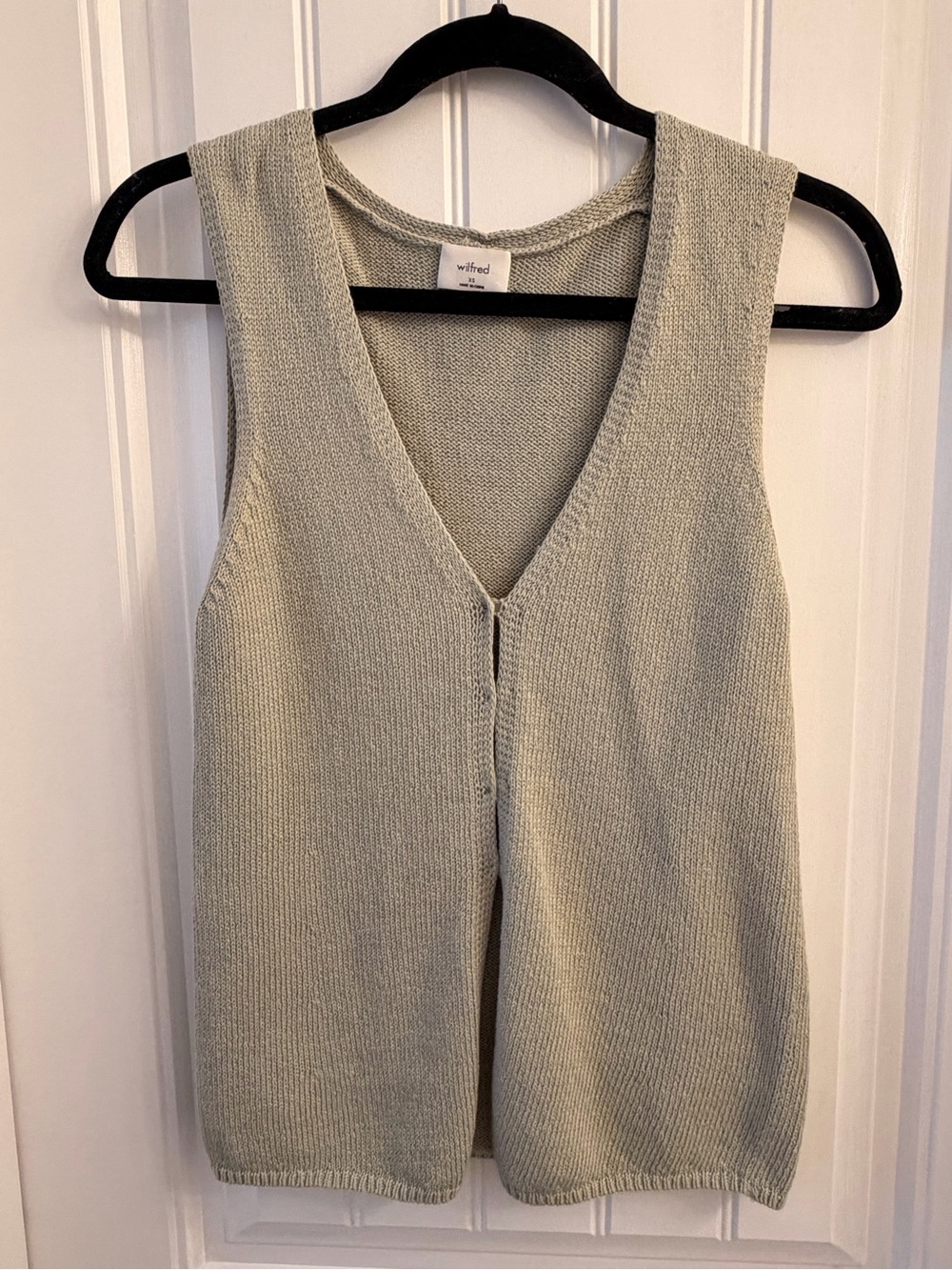 Wilfred Sage Green Knit V-Neck Sleeveless Tank